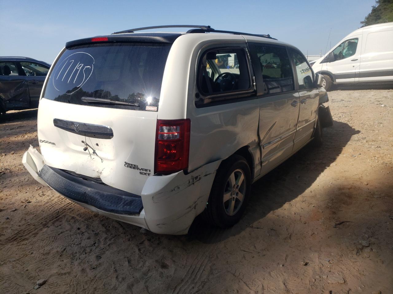 Photo 4 from auction – 2009 DODGE GRAND CARA with VIN 2D8HN54129R678337