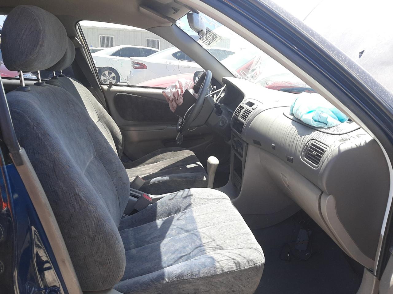 Photo 5 from auction – 1999 TOYOTA COROLLA with VIN 1NXBR18E1XZ222629