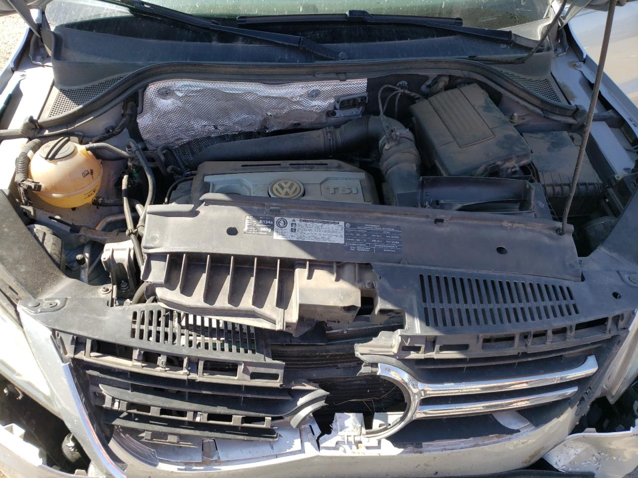 Photo 7 from auction – 2011 VOLKSWAGEN TIGUAN S with VIN WVGAV7AX2BW500697