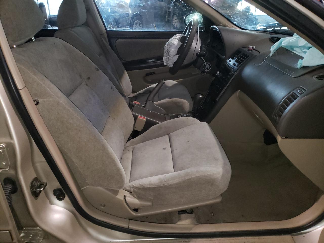 Photo 5 from auction – 2002 NISSAN MAXIMA GLE with VIN JN1DA31D42T453401