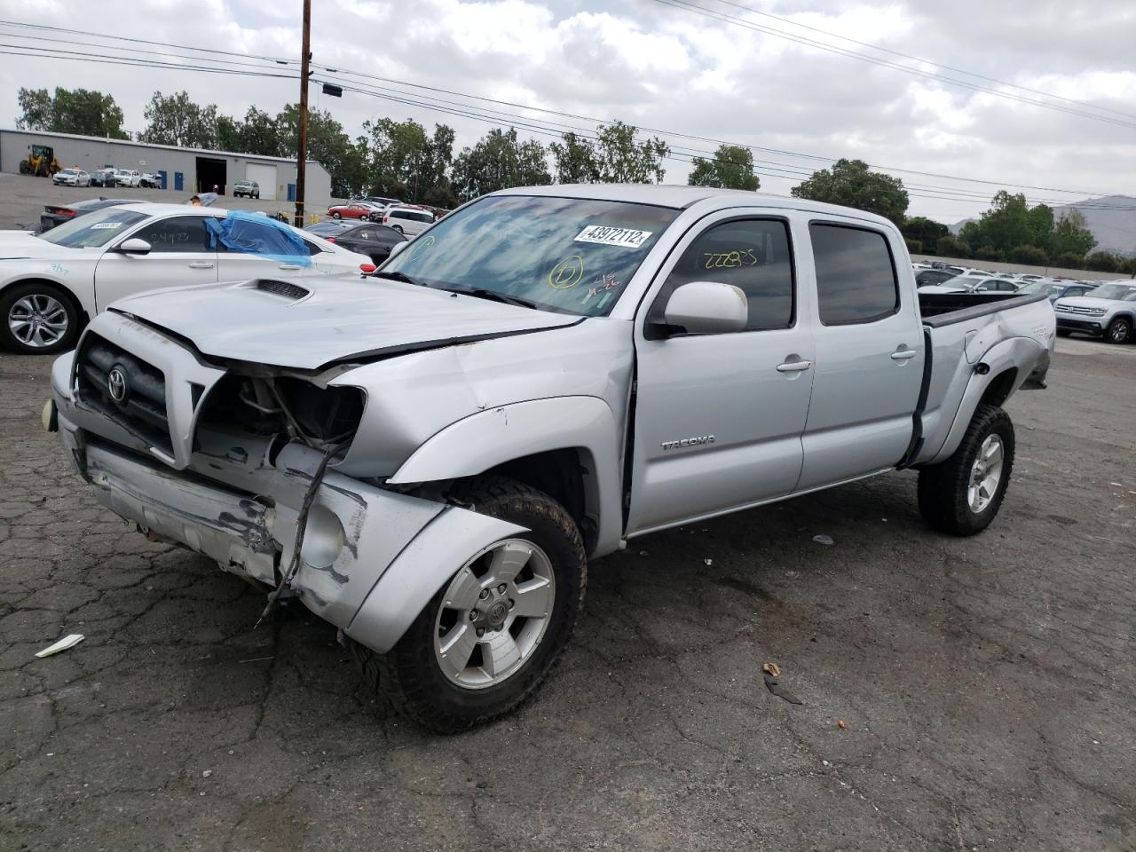 Photo 2 from auction – 2008 TOYOTA TACOMA DOU with VIN 3TMKU72NX8M017010
