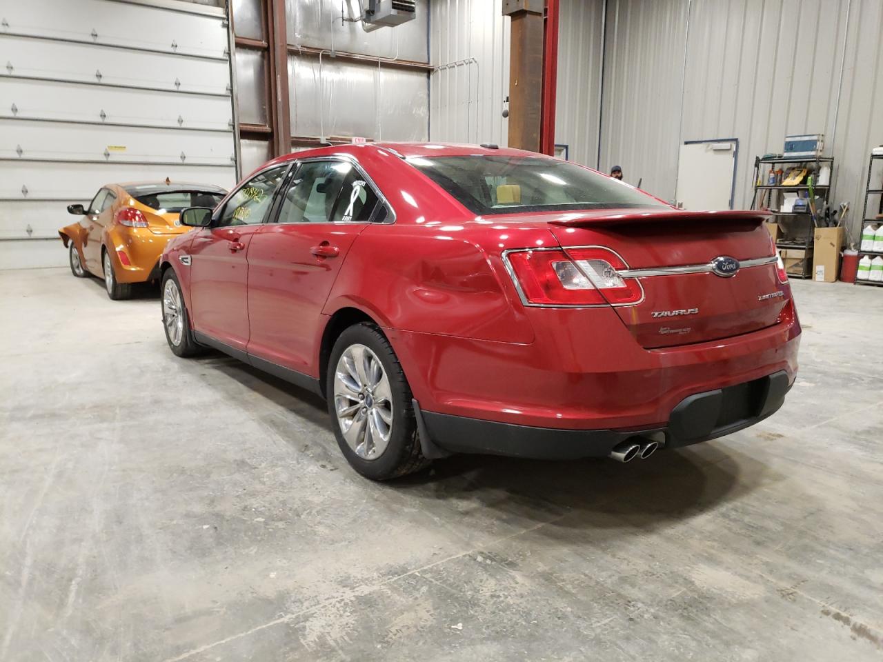 Photo 3 from auction – 2010 FORD TAURUS LIM with VIN 1FAHP2JW4AG129824