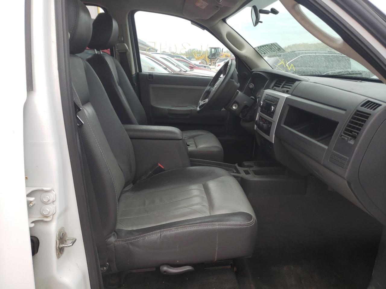 Photo 5 from auction – 2008 DODGE DAKOTA QUA with VIN 1D7HW58N68S608111