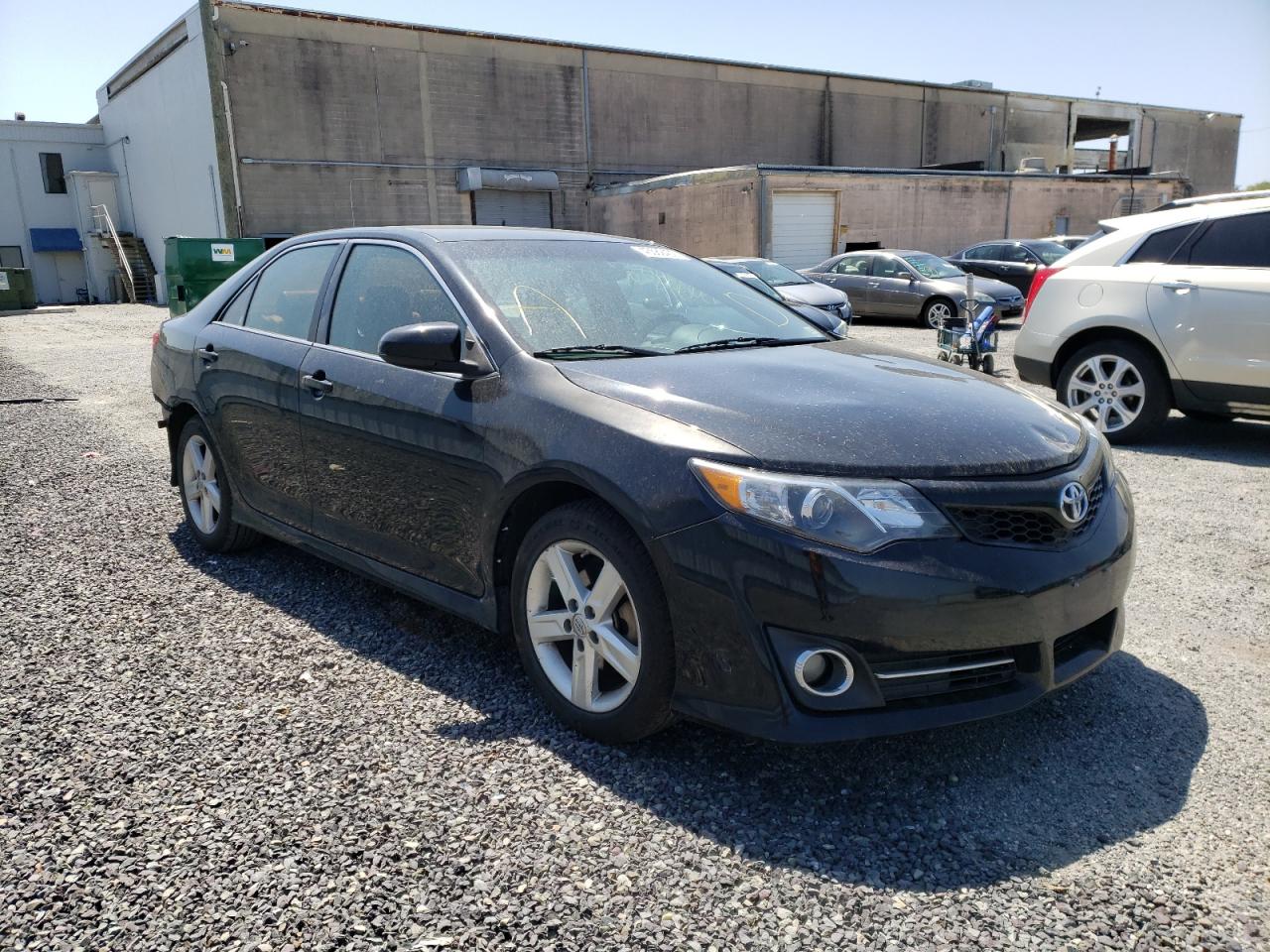 TOYOTA CAMRY L 2013 with VIN 4T1BF1FK4DU241253 - Photo from auction