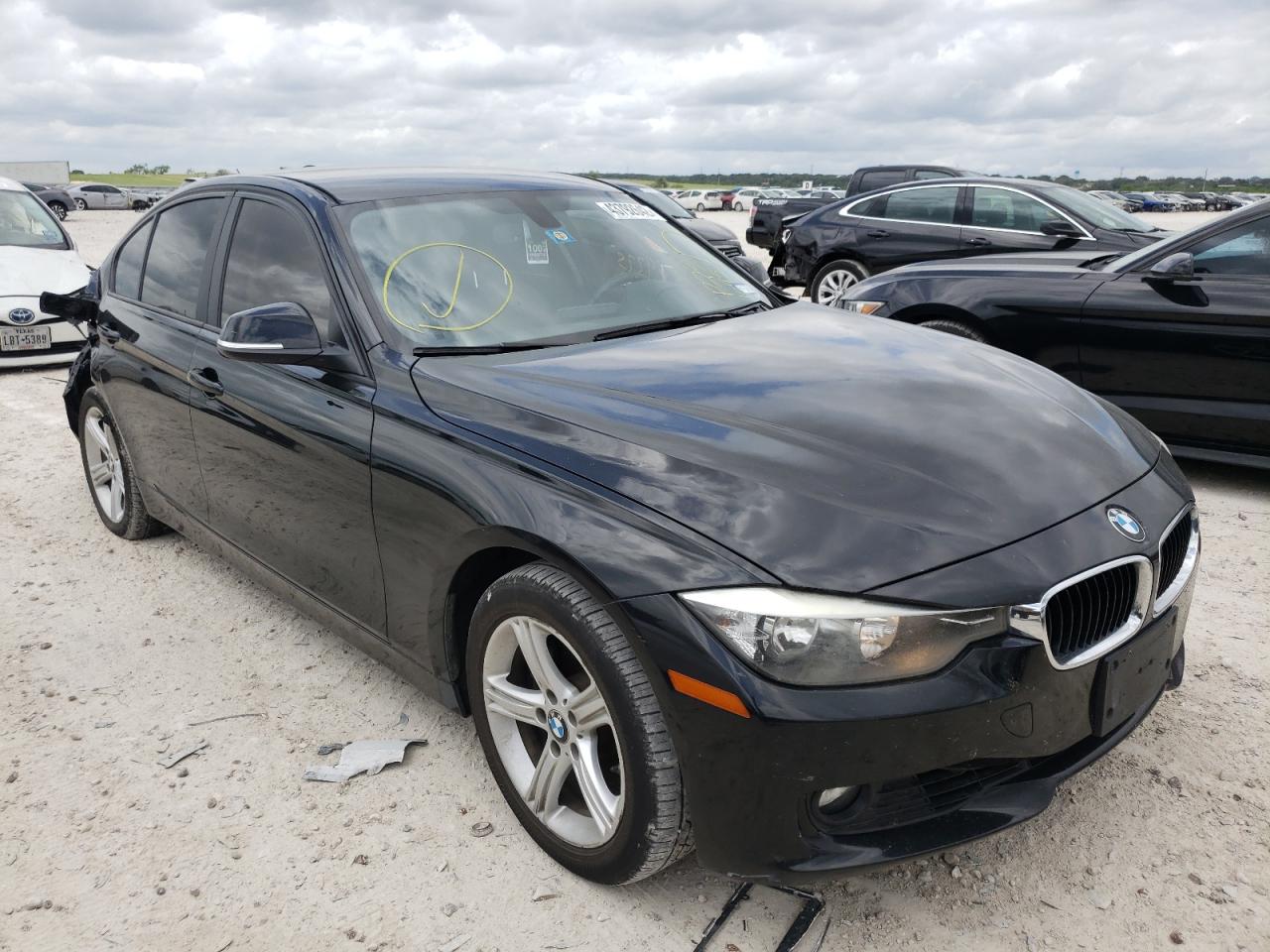 BMW 328 I 2013 with VIN WBA3A5G55DNP23695 - Photo from auction