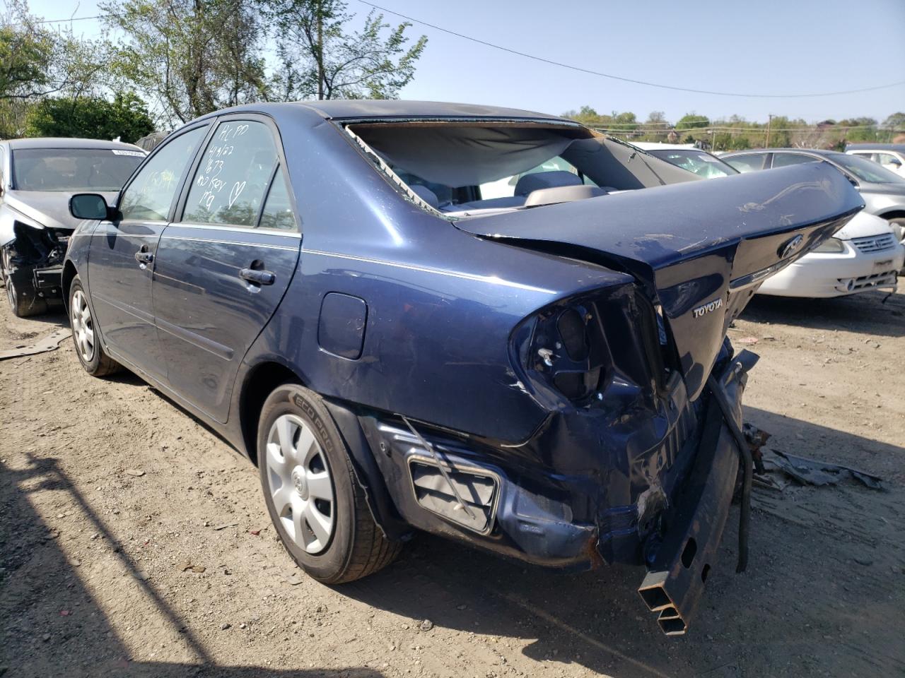 Photo 3 from auction – 2003 TOYOTA CAMRY LE with VIN 4T1BE30K13U231673