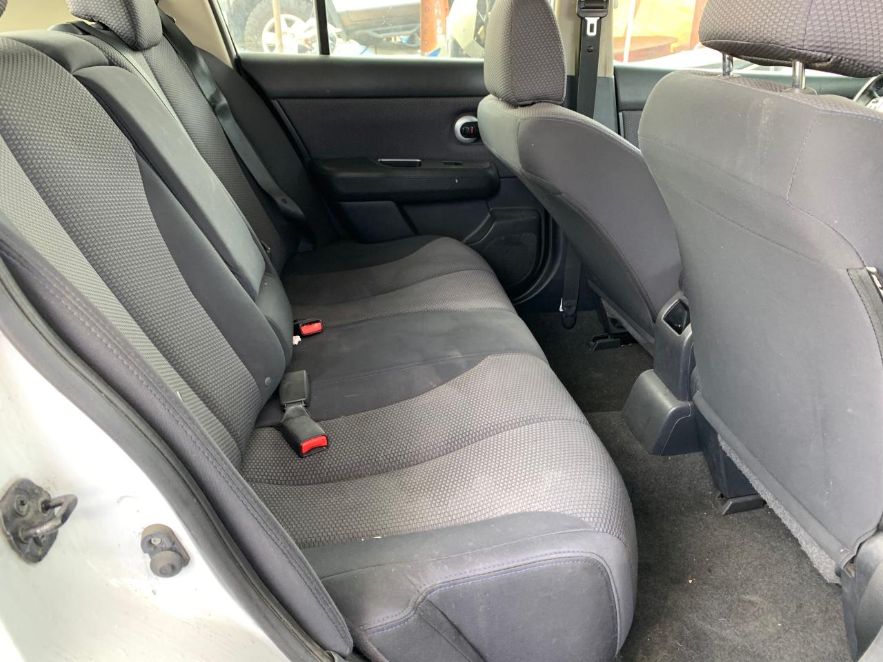 Photo 6 from auction – 2008 NISSAN VERSA S with VIN 3N1BC13E98L447294
