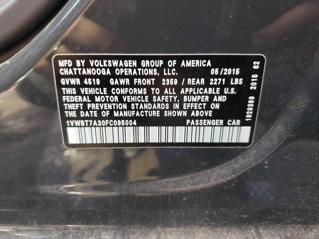 Photo 10 from auction – 2015 VOLKSWAGEN PASSAT SE with VIN 1VWBT7A30FC095004