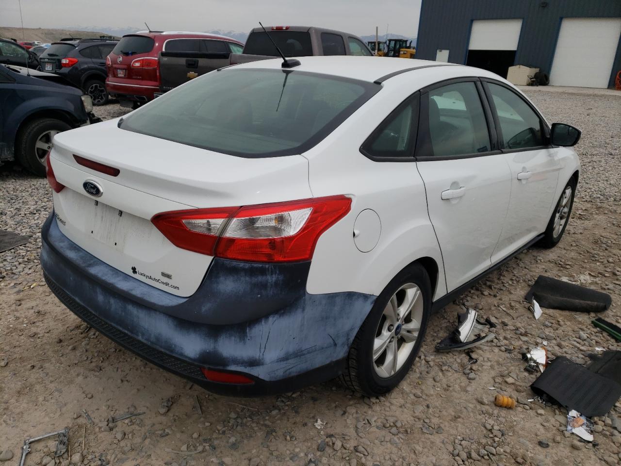 Photo 4 from auction – 2013 FORD FOCUS SE with VIN 1FADP3F26DL172020