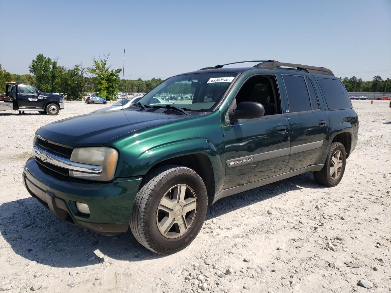 Photo 2 from auction – 2004 CHEVROLET TRAILBLAZE with VIN 1GNES16S746142029