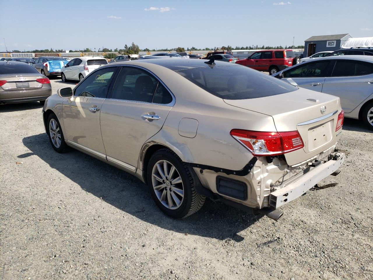 Photo 3 from auction – 2012 LEXUS ES 350 with VIN JTHBK1EG5C2474029