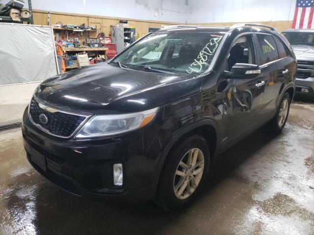Photo 2 from auction – 2015 KIA SORENTO LX with VIN 5XYKTCA62FG610098