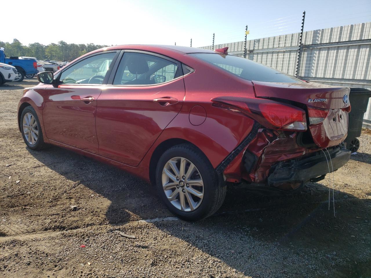 Photo 3 from auction – 2016 HYUNDAI ELANTRA SE with VIN 5NPDH4AE2GH746216