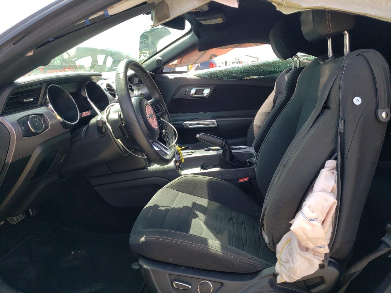 Photo 5 from auction – 2017 FORD MUSTANG with VIN 1FA6P8TH7H5259983