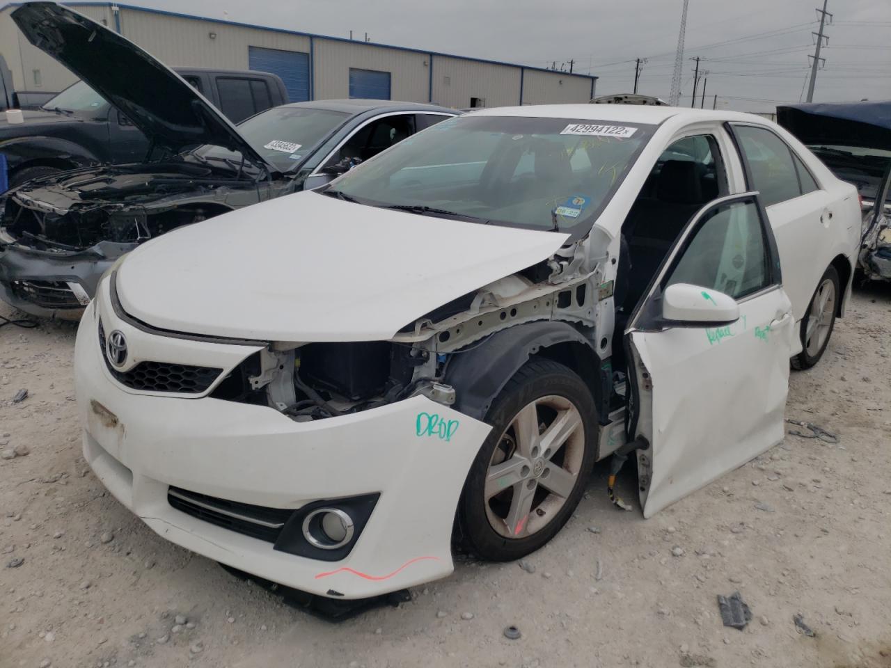 Photo 9 from auction – 2014 TOYOTA CAMRY L with VIN 4T1BF1FK6EU784864