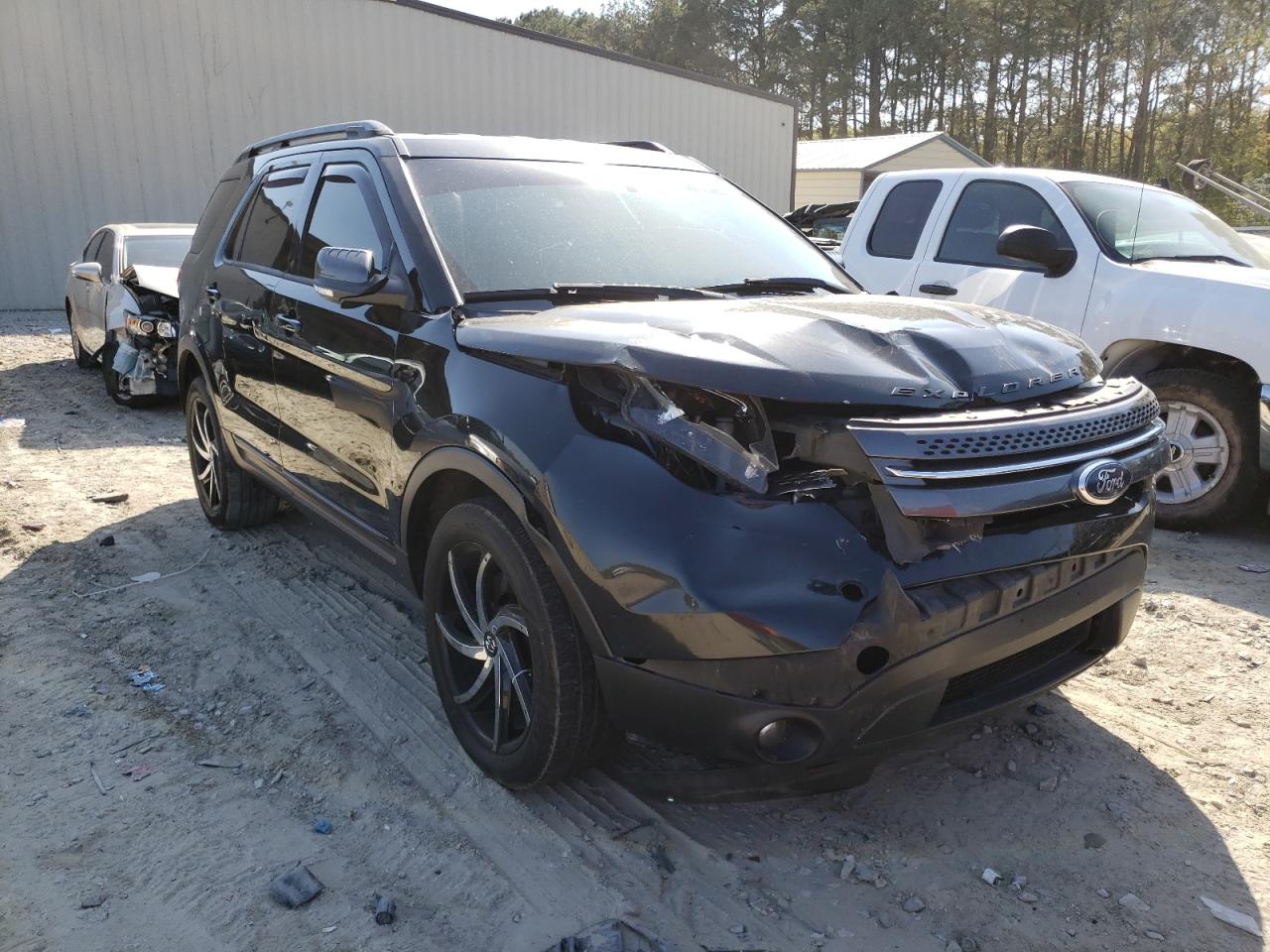 FORD EXPLORER X 2015 with VIN 1FM5K8D88FGB36340 - Photo from auction