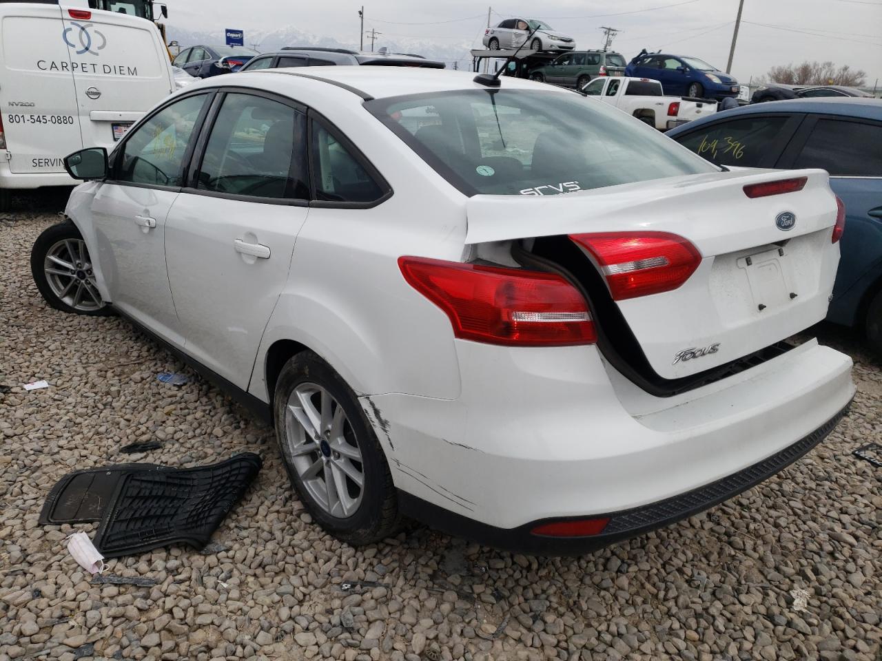 Photo 3 from auction – 2017 FORD FOCUS SE with VIN 1FADP3F24HL296454