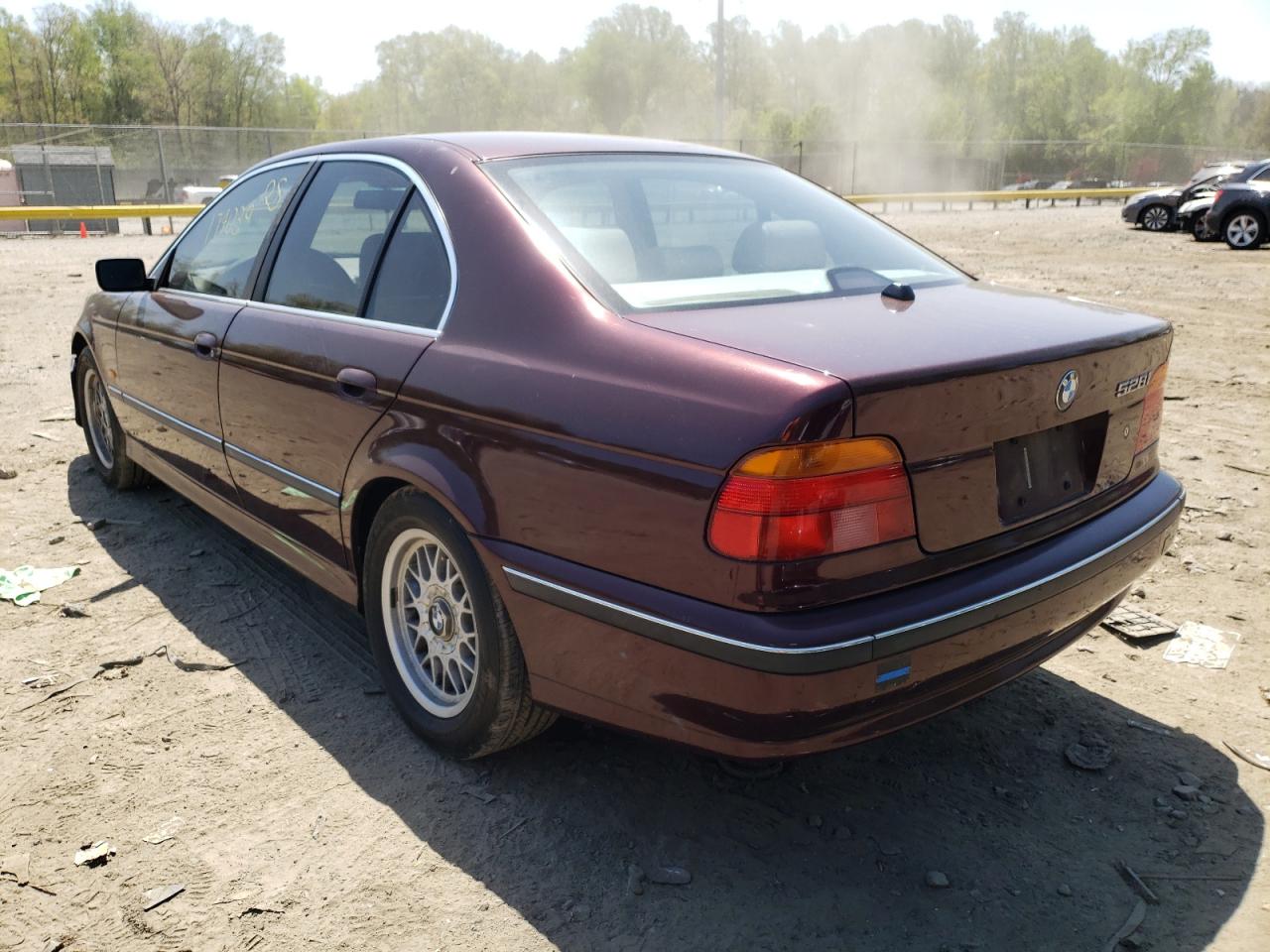 Photo 3 from auction – 1997 BMW 528 I AUTO with VIN WBADD6320VBW28655