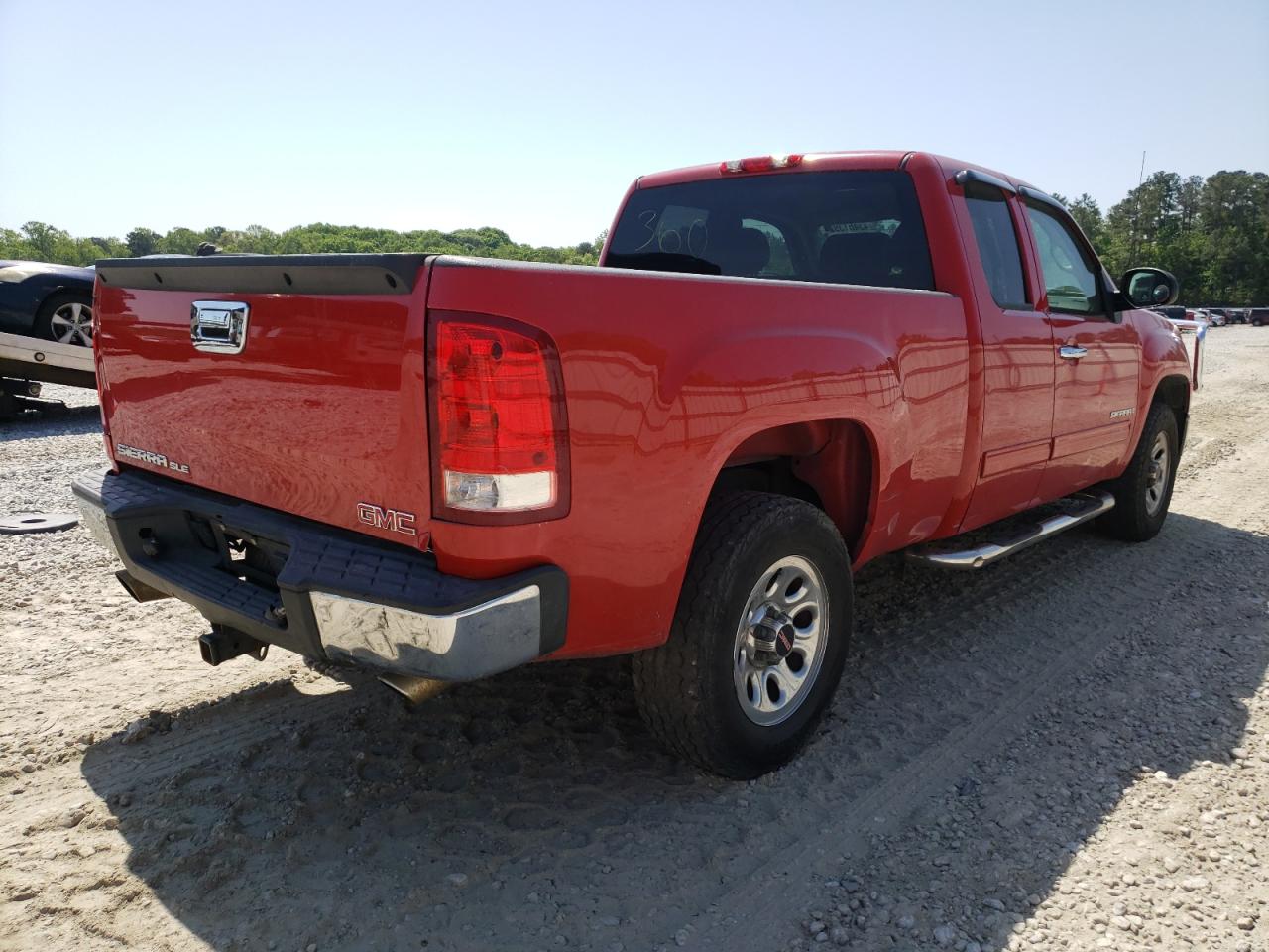 Photo 4 from auction – 2007 GMC NEW SIERRA with VIN 2GTEC19C671701768