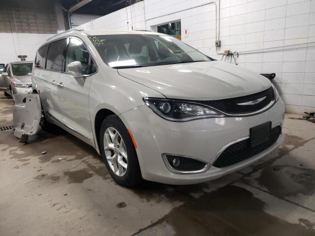 CHRYSLER PACIFICA T 2017 with VIN 2C4RC1BG9HR757205 - Photo from auction