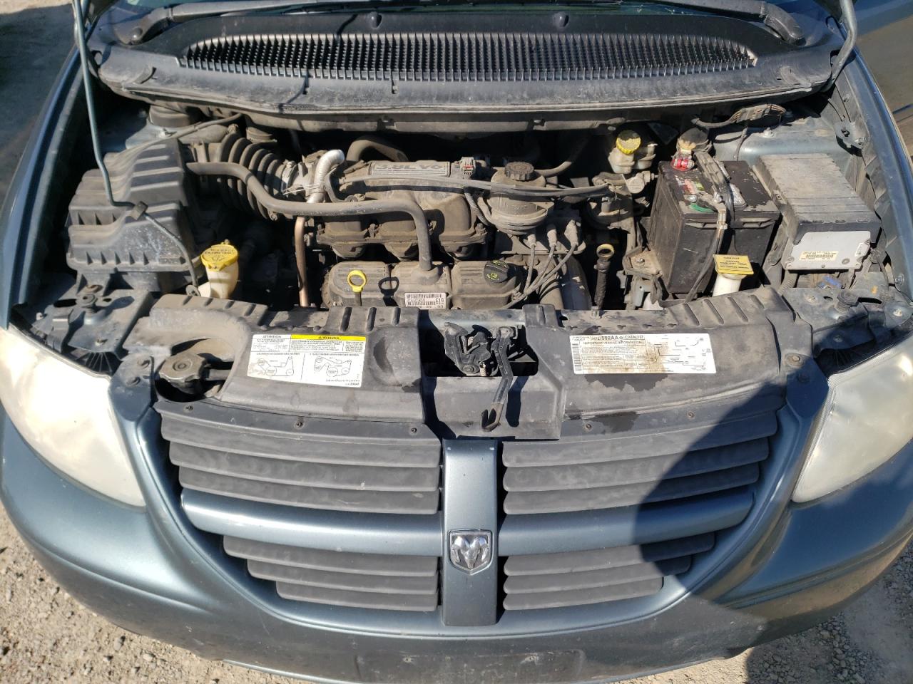 Photo 7 from auction – 2006 DODGE CARAVAN with VIN 2D4GP44LX6R750710