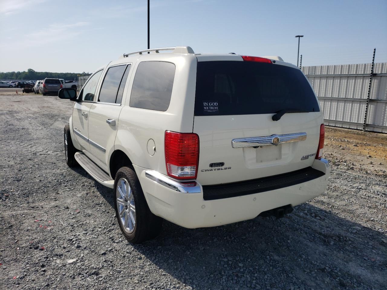 Photo 3 from auction – 2009 CHRYSLER ASPEN LIMI with VIN 1A8HW58T89F704074