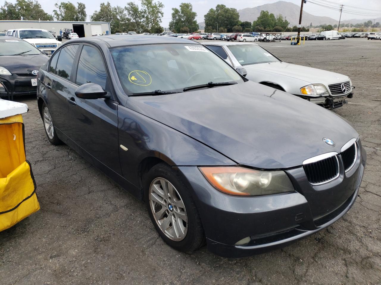 BMW 325 I 2006 with VIN WBAVB13526PT16493 - Photo from auction