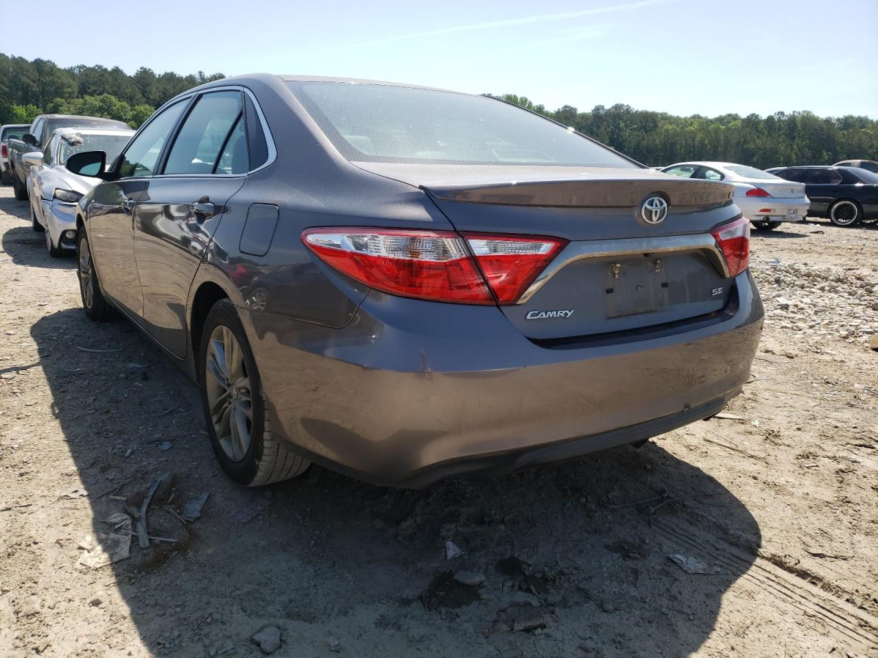 Photo 3 from auction – 2017 TOYOTA CAMRY LE with VIN 4T1BF1FK6HU780236