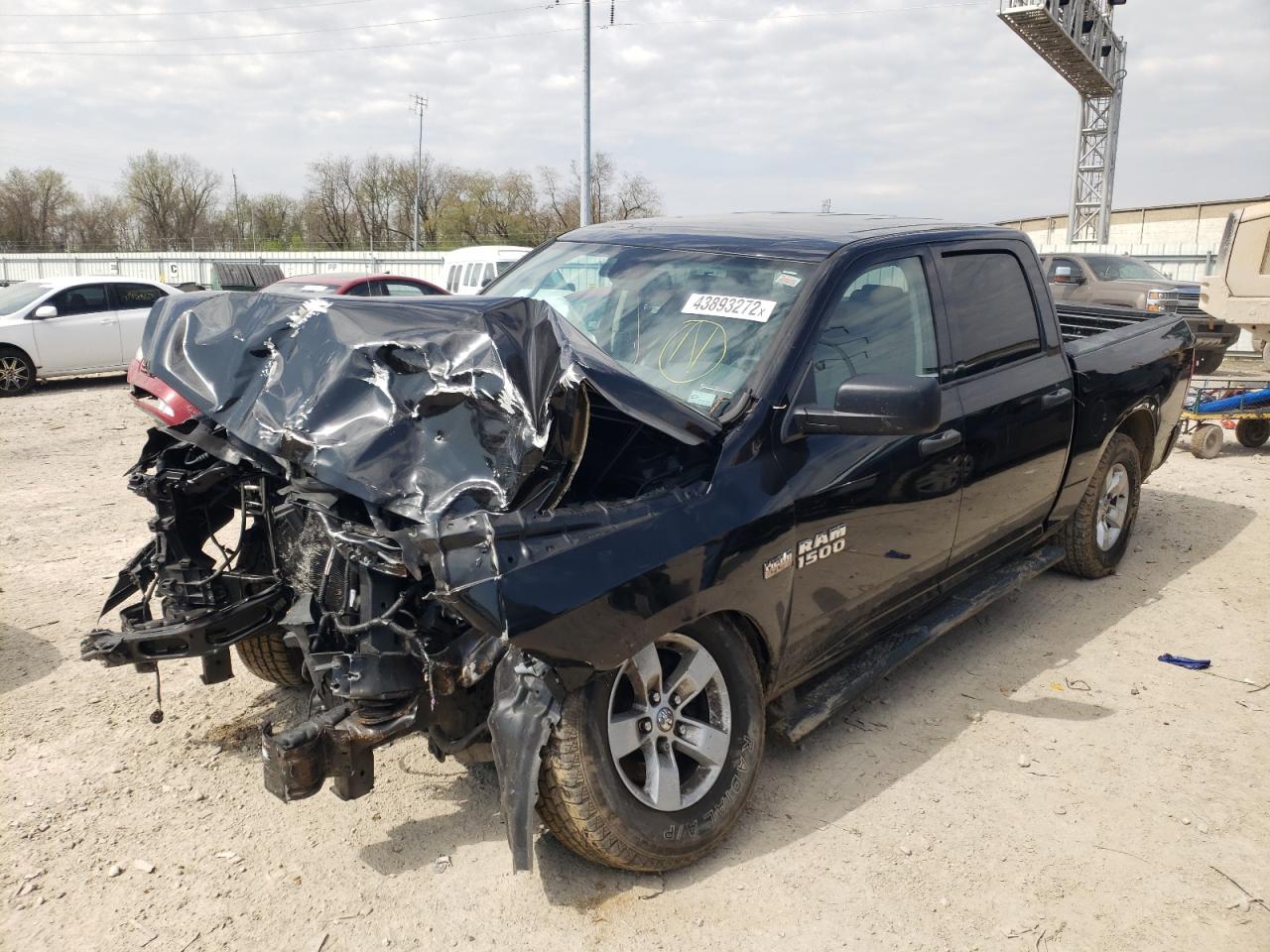 Photo 2 from auction – 2018 RAM 1500 ST with VIN 3C6RR6KT7JG250640