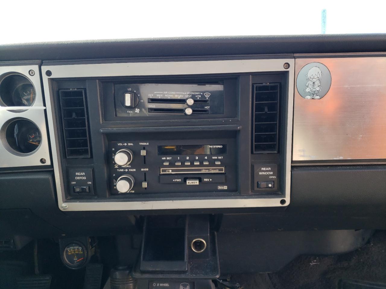 Photo 9 from auction – 1984 CHEVROLET BLAZER S10 with VIN 1G8CT18B9E0140274