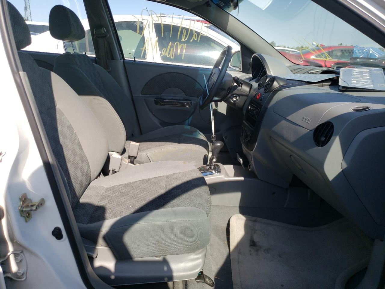 Photo 5 from auction – 2005 CHEVROLET AVEO BASE with VIN KL1TD62665B392751