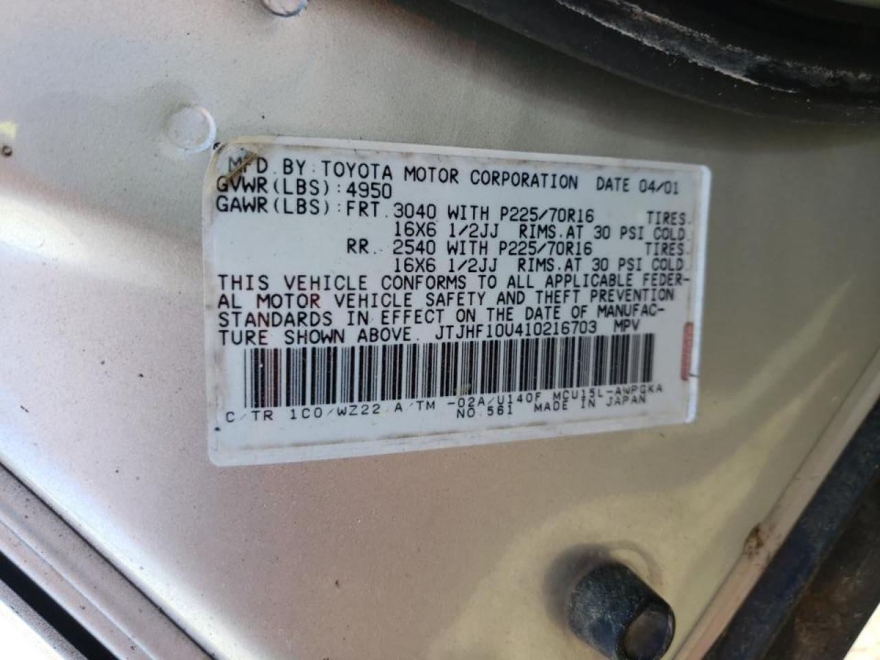 Photo 10 from auction – 2001 LEXUS RX 300 with VIN JTJHF10U410216703