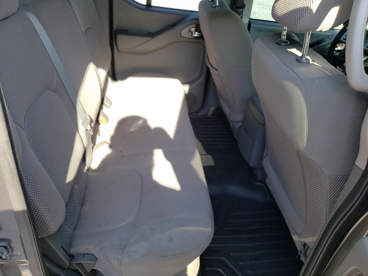 Photo 6 from auction – 2016 NISSAN FRONTIER S with VIN 1N6AD0ER0GN754073