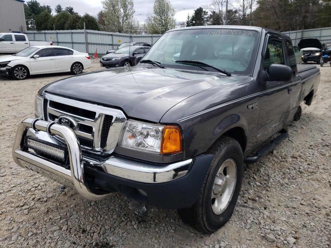 Photo 2 from auction – 2005 FORD RANGER with VIN 1FTZR45E65PA37013