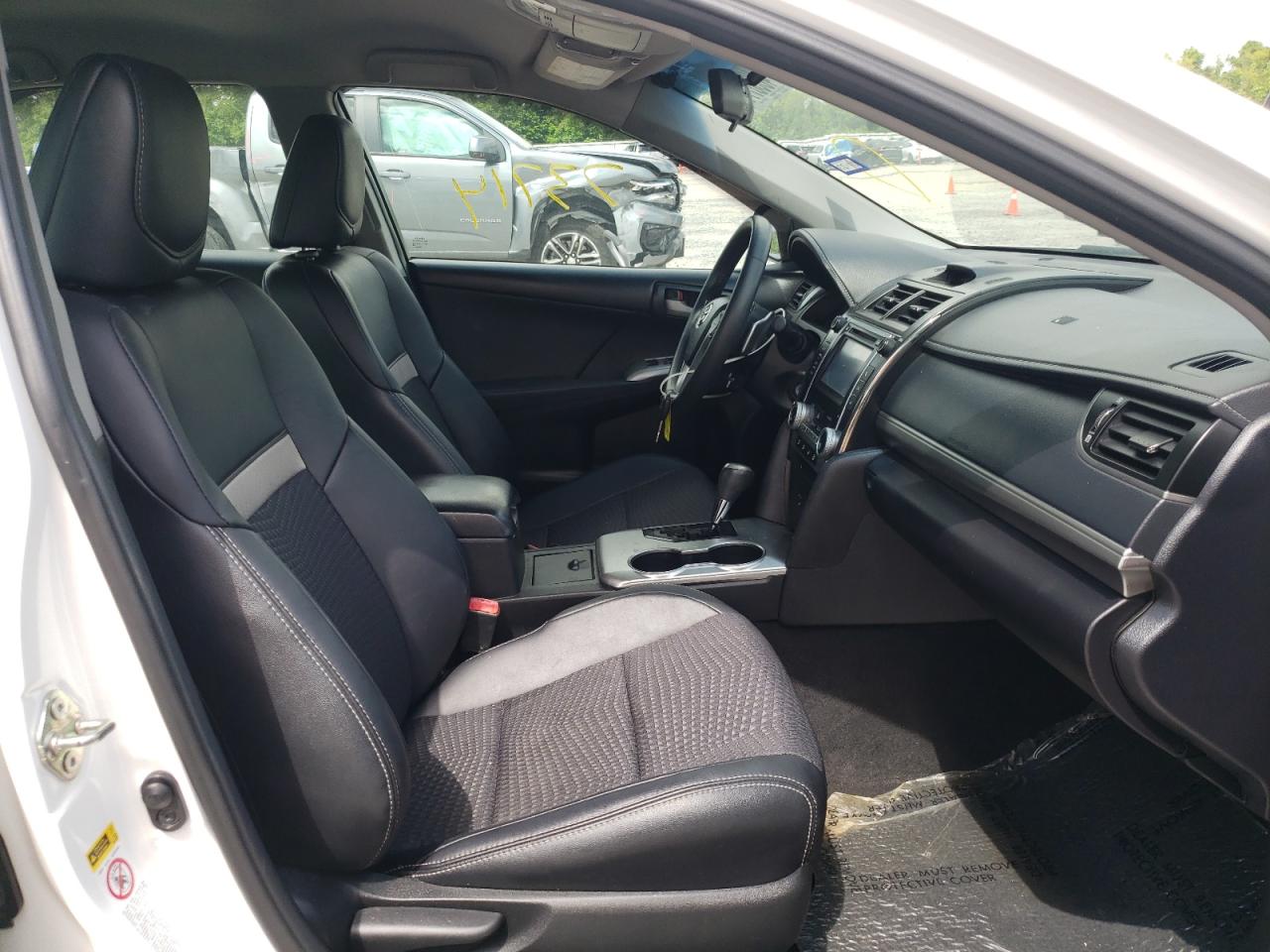 Photo 5 from auction – 2014 TOYOTA CAMRY L with VIN 4T1BF1FK0EU730623