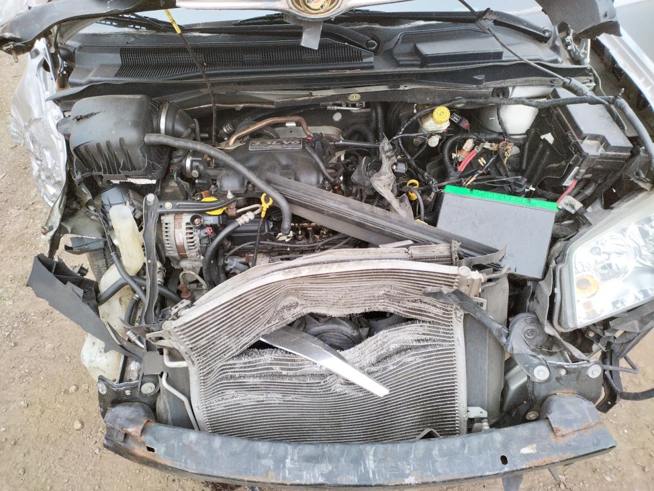 Photo 7 from auction – 2010 CHRYSLER TOWN & COU with VIN 2A4RR4DE7AR215175