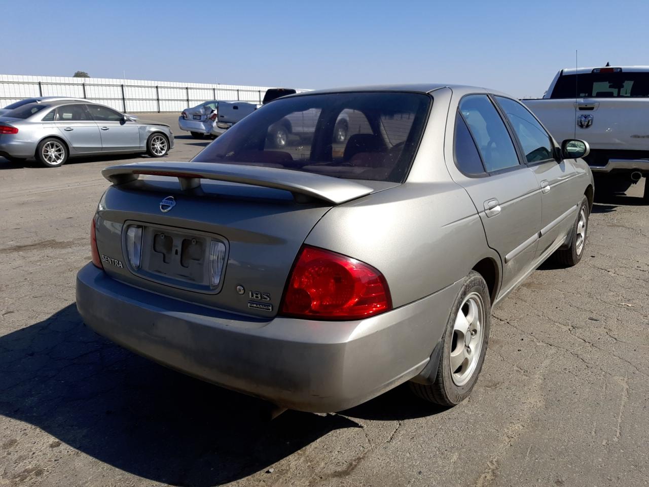 Photo 4 from auction – 2005 NISSAN SENTRA with VIN 3N1CB51D15L478348