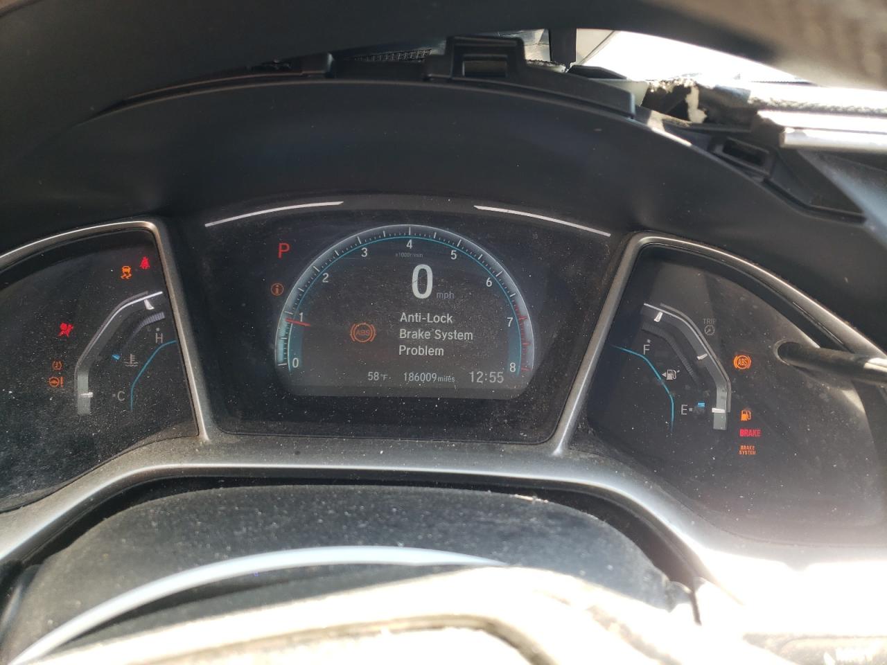 Photo 8 from auction – 2017 HONDA CIVIC EX with VIN 19XFC2F71HE211857
