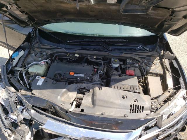 Photo 7 from auction – 2017 HONDA CIVIC LX with VIN 19XFC2E50HE025873
