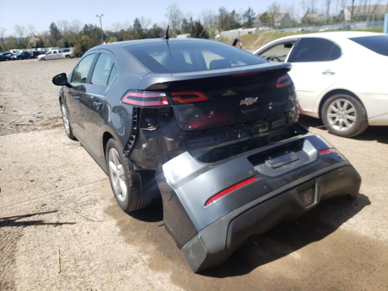 Photo 3 from auction – 2013 CHEVROLET VOLT with VIN 1G1RD6E49DU134247