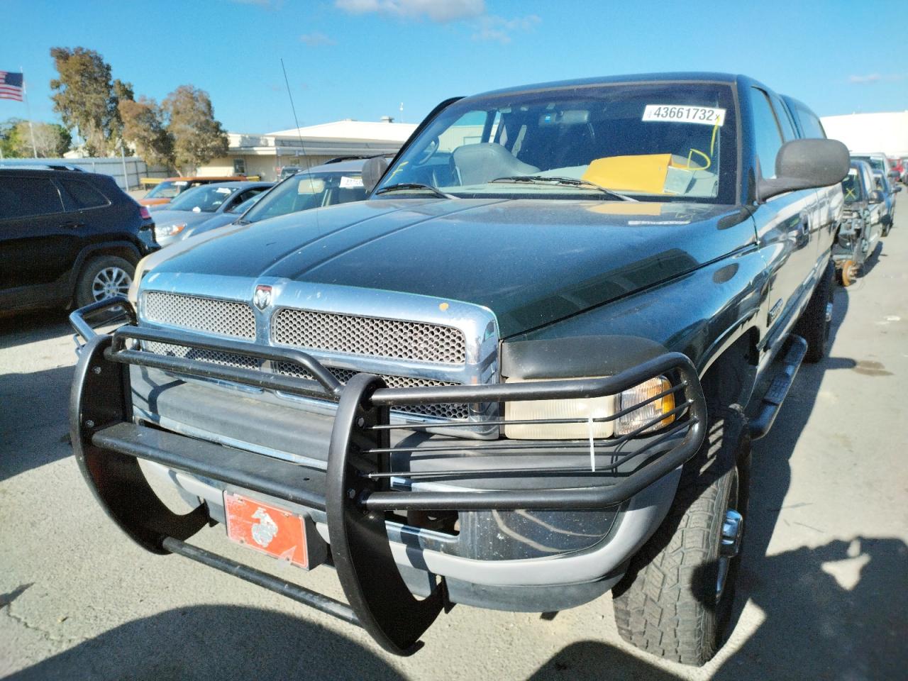 Photo 2 from auction – 2001 DODGE RAM 2500 with VIN 3B7KF23751G737395