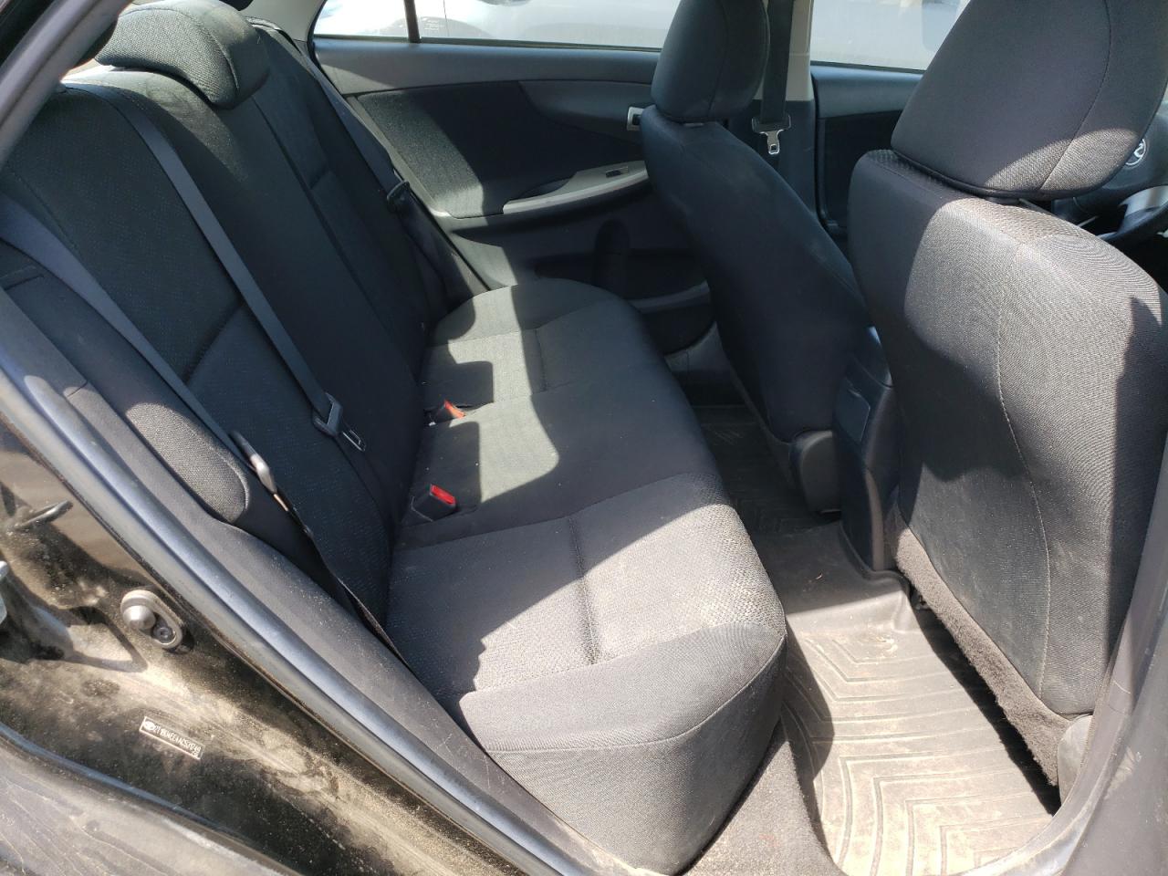 Photo 6 from auction – 2010 TOYOTA COROLLA BA with VIN 2T1BU4EE4AC531749