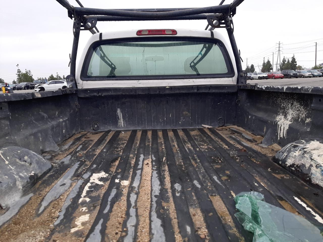 Photo 6 from auction – 2004 TOYOTA TUNDRA with VIN 5TBJN32124S441329