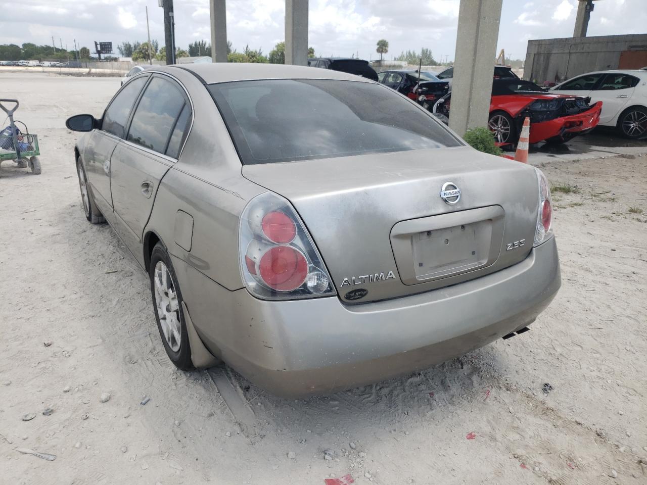 Photo 3 from auction – 2005 NISSAN ALTIMA S with VIN 1N4AL11E85C395066