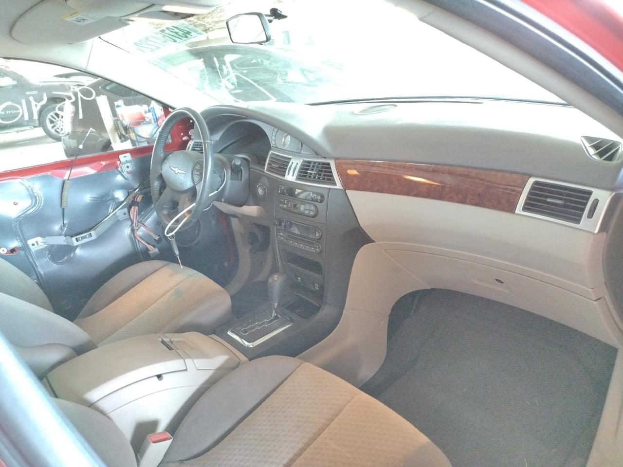 Photo 5 from auction – 2005 CHRYSLER PACIFICA T with VIN 2C4GM68415R475876