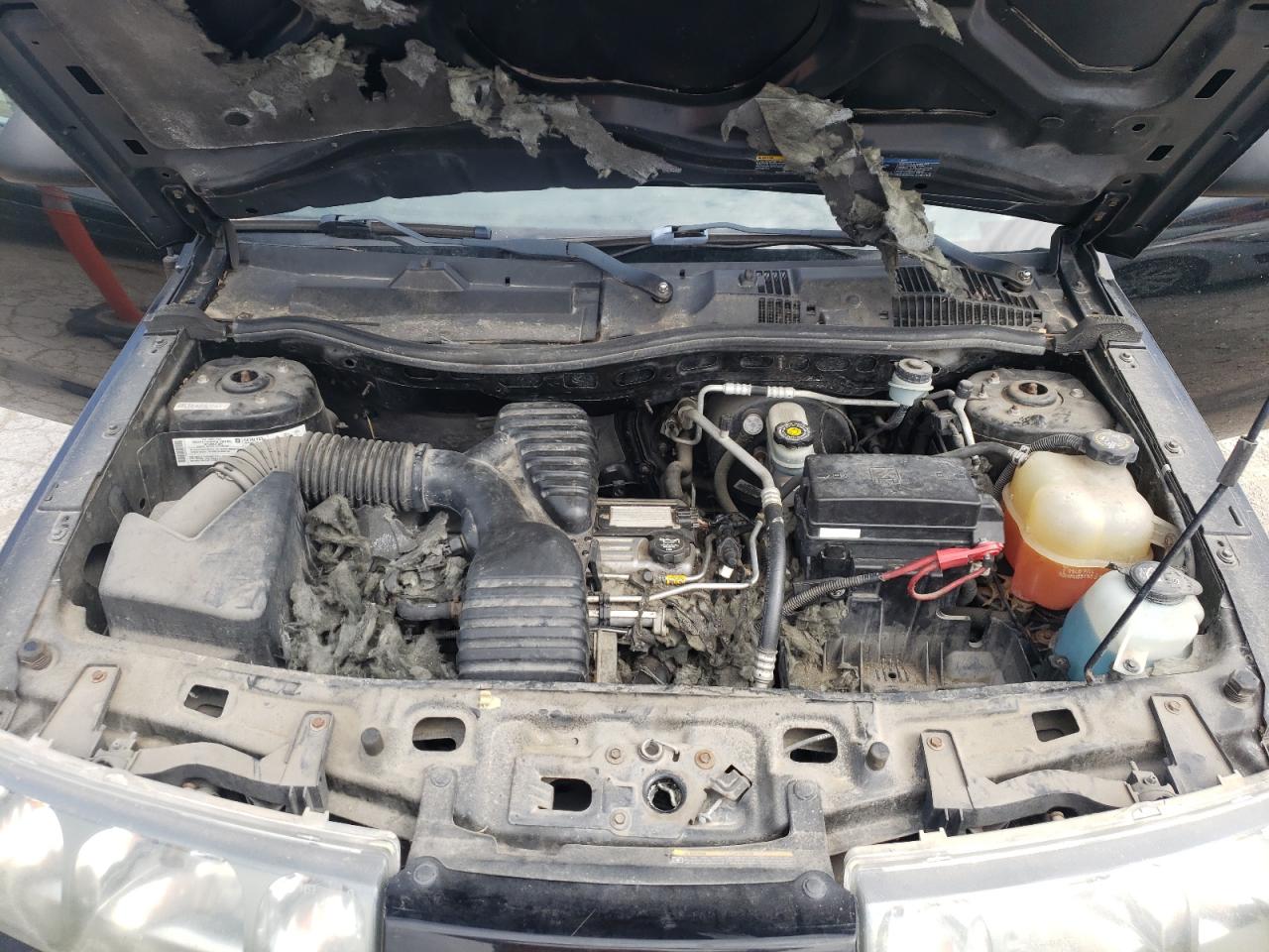 Photo 7 from auction – 2004 SATURN VUE with VIN 5GZCZ23DX4S844374