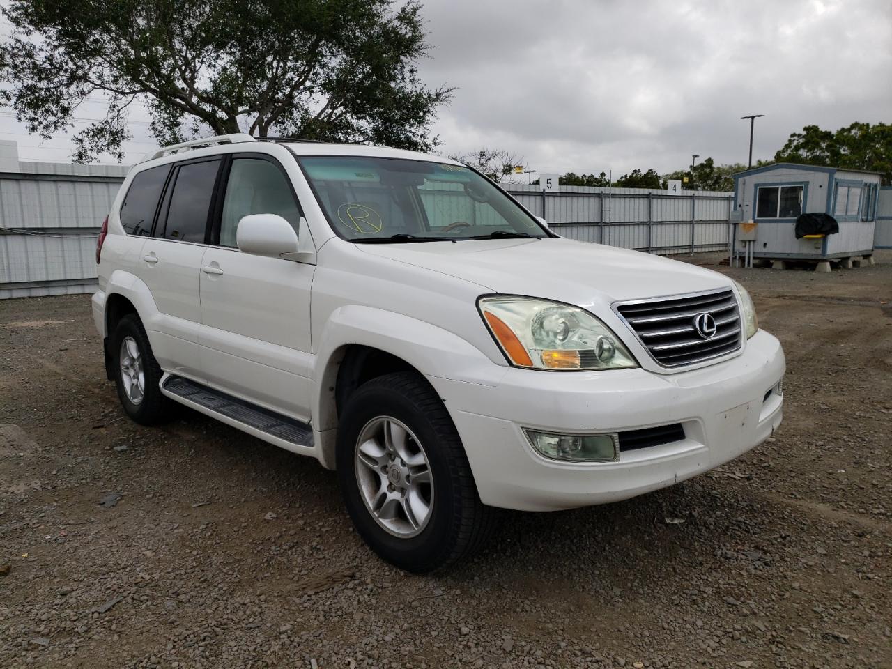 LEXUS GX 470 2007 with VIN JTJBT20X770130678 - Photo from auction