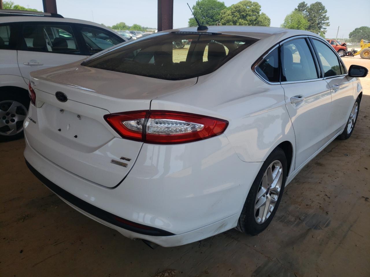 Photo 4 from auction – 2013 FORD FUSION SE with VIN 3FA6P0HR0DR245384