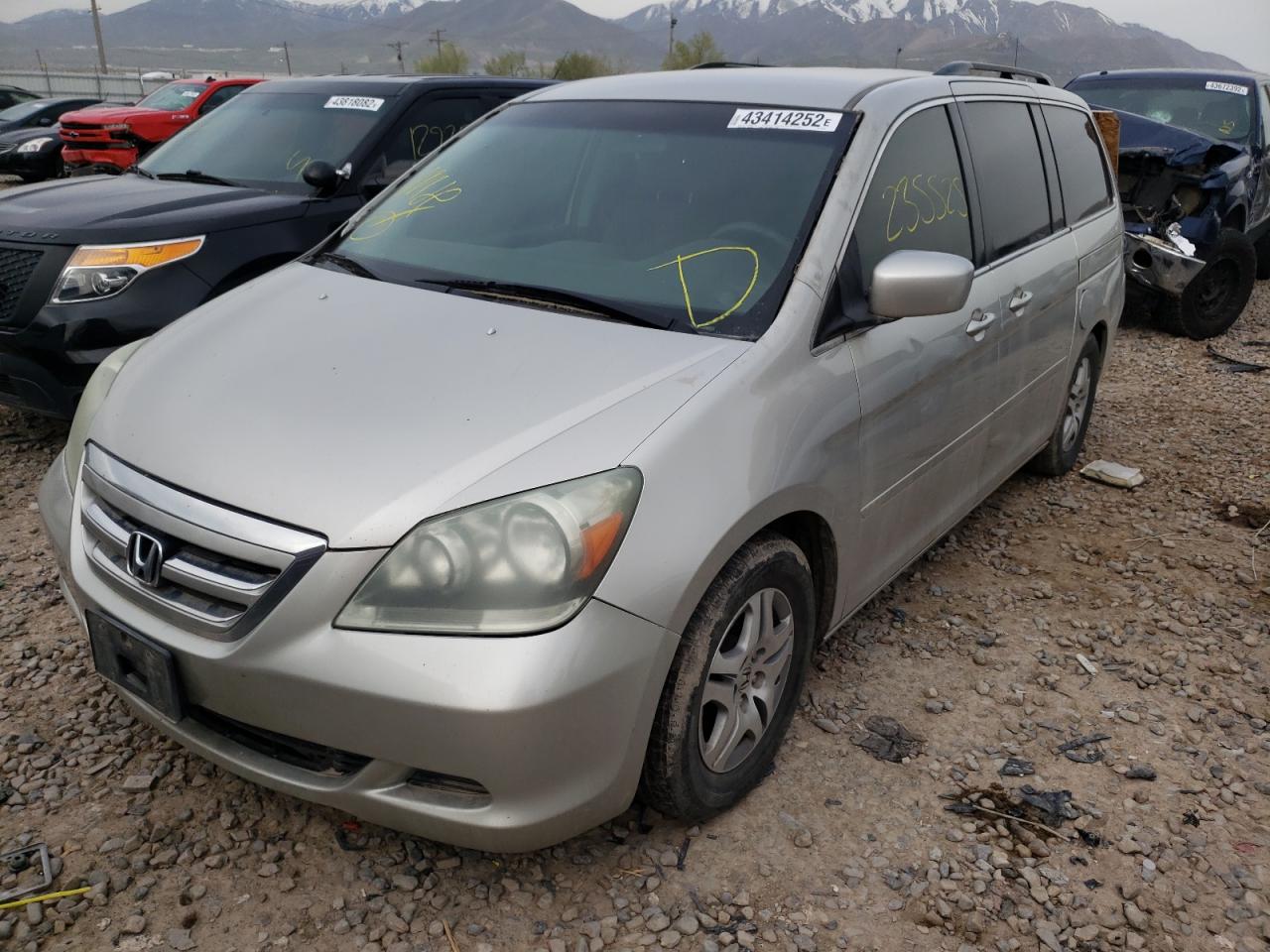 Photo 2 from auction – 2005 HONDA ODYSSEY EX with VIN 5FNRL38435B409769