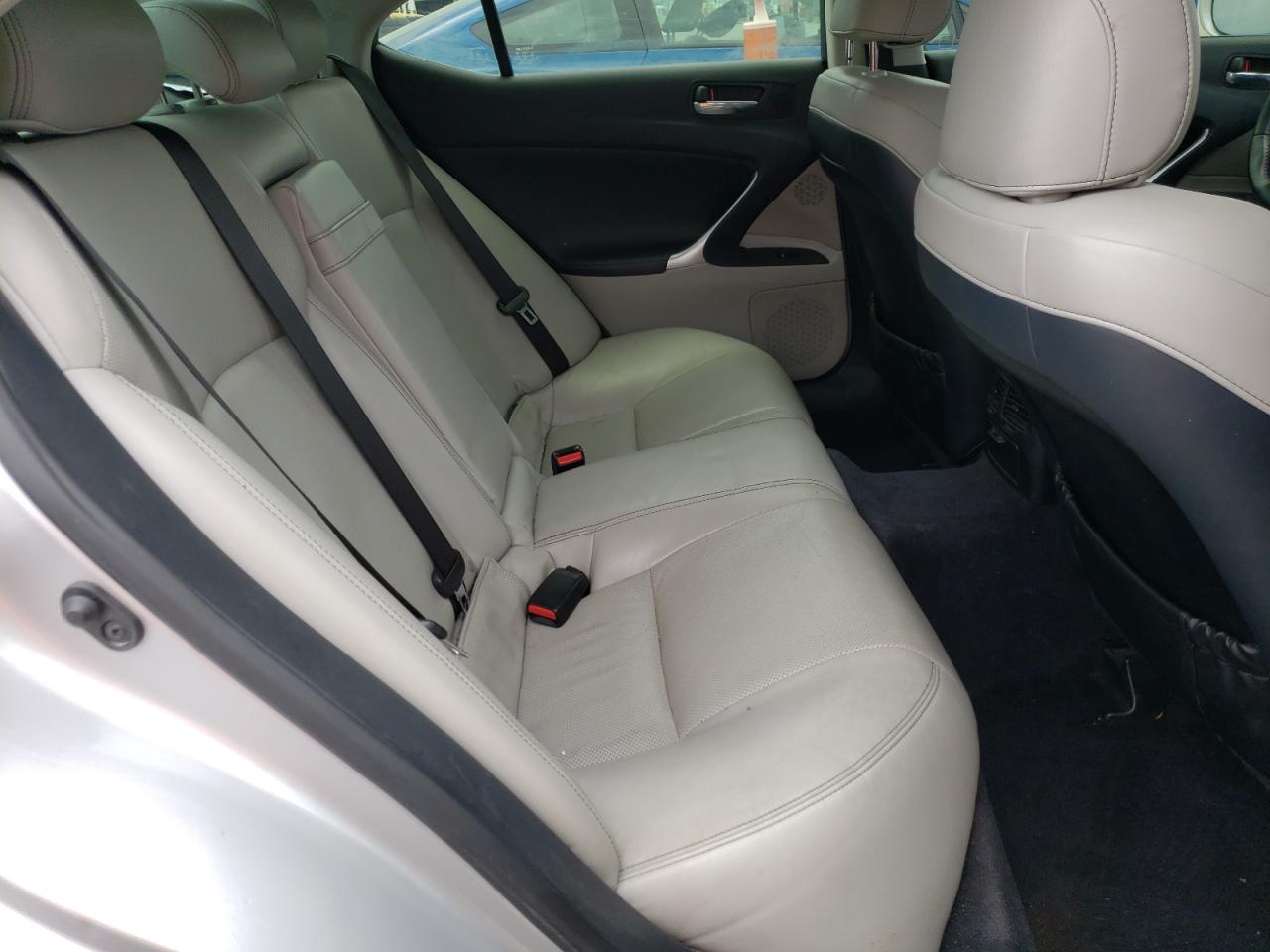 Photo 6 from auction – 2012 LEXUS IS 250 with VIN JTHBF5C2XC5178067